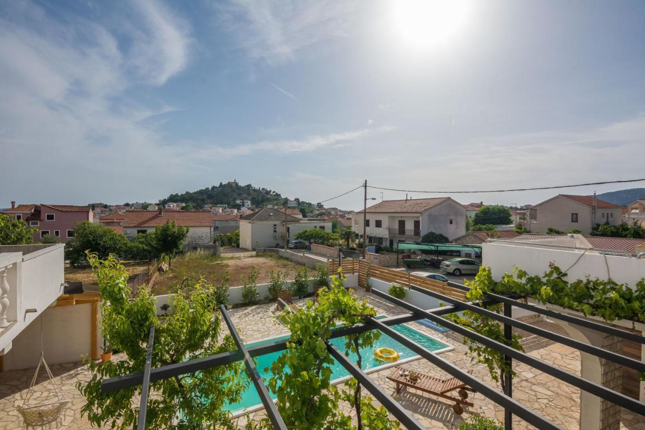 Apartments Barbara ตรีบูนย์ ภายนอก รูปภาพ