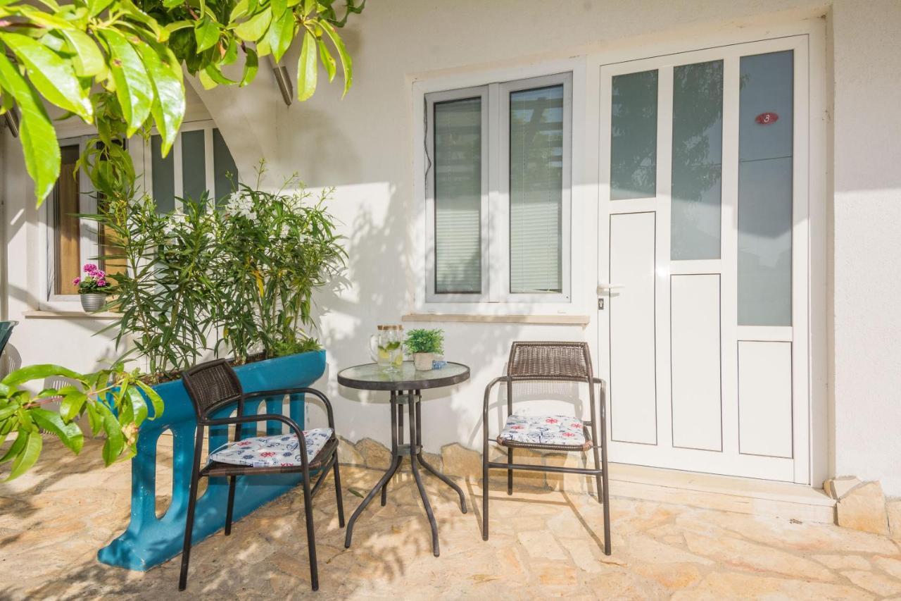 Apartments Barbara ตรีบูนย์ ภายนอก รูปภาพ