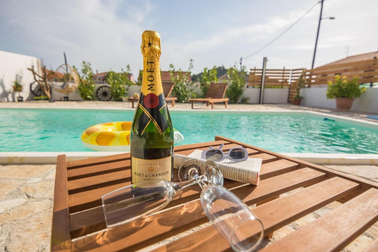 Apartments Barbara ตรีบูนย์ ภายนอก รูปภาพ